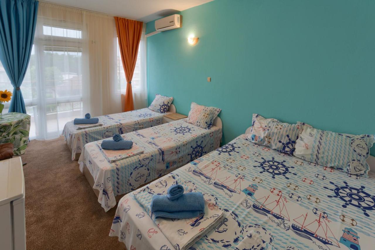 Kazlarov Guest House Kiten  Exterior foto