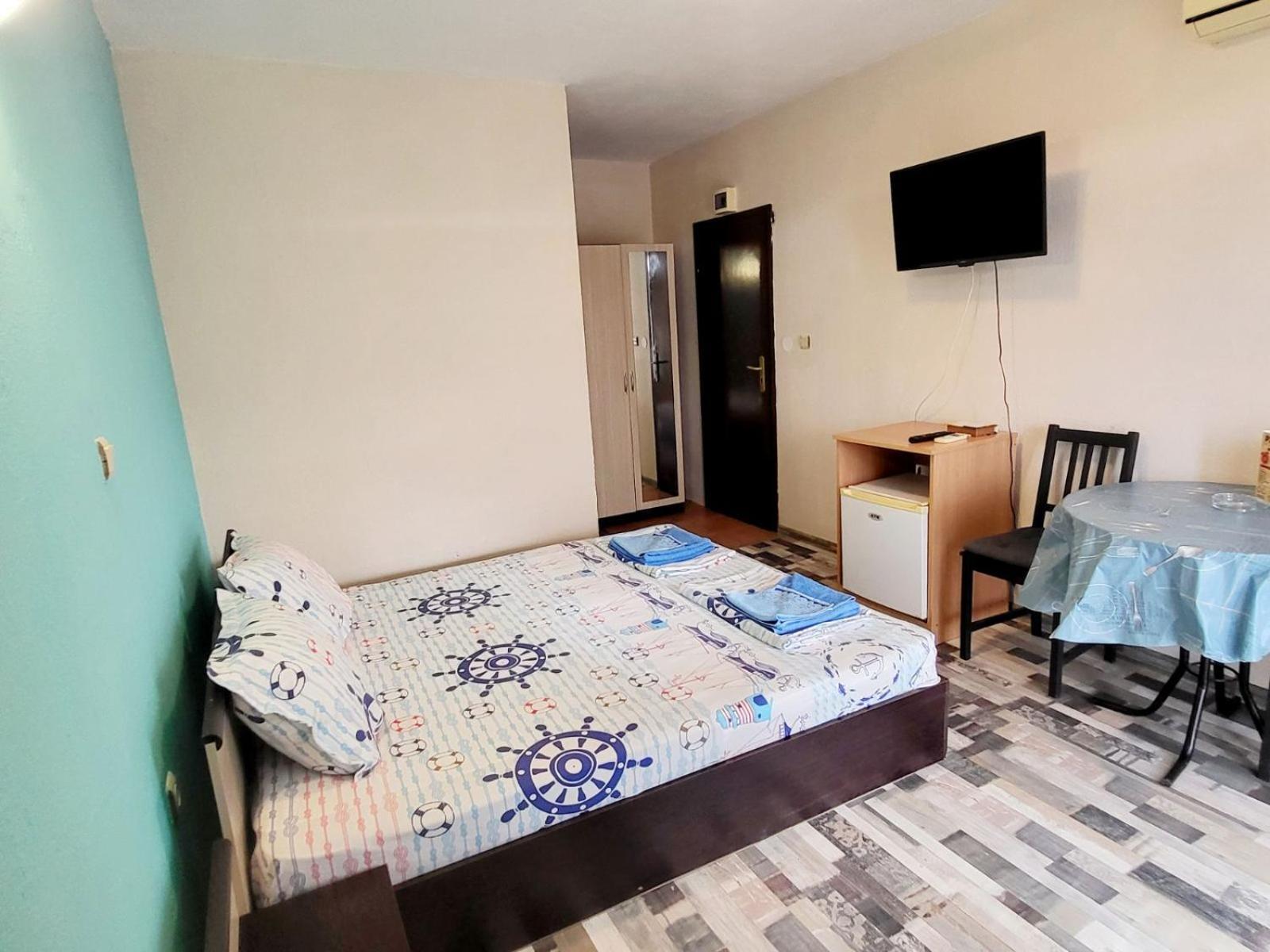 Kazlarov Guest House Kiten  Exterior foto